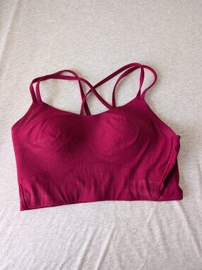 Brand new Lululemon magenta size 8